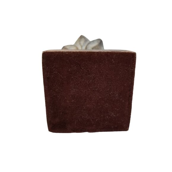 Vintage Pineapple Finial Decor Paperweight - Picture 7 of 10